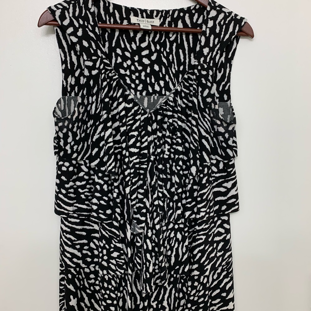 White House Black Market Ruffle Blouse, size L